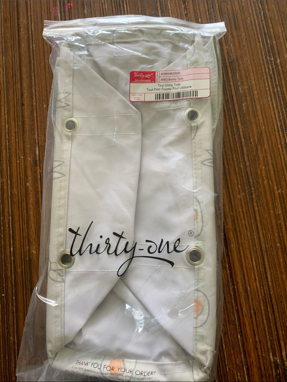 Thirty-one White Canvas Tote Organizer with Subtle Pastel Accent